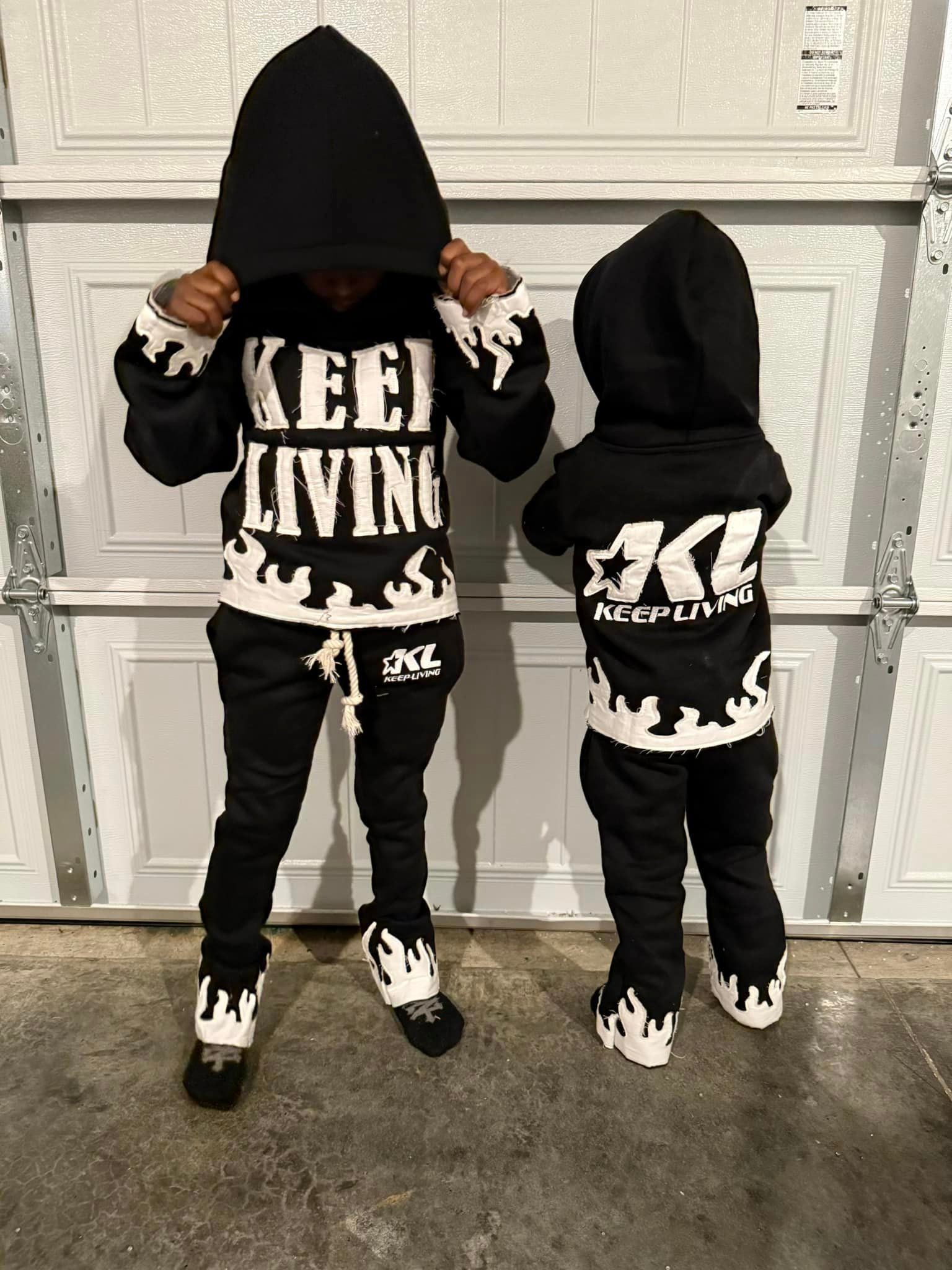 Kids Through The Fire Sets (Black/White)